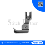 Industrial sewing machine compensating foot