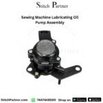 Sewing machine lubricating oil pump assembly